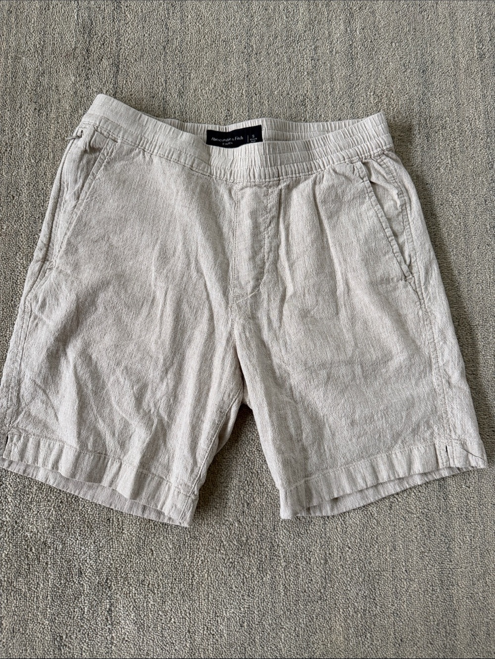 Abercrombie & Fitch Light Beige stretch  Linen Shorts 6in rise size Small